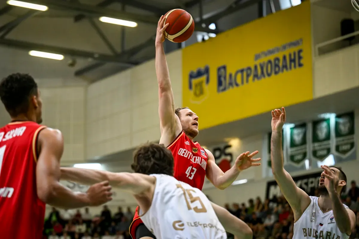 Qualif. Eurobasket : Joshua Obiesie et Christian Sengfelder (Dijon) avec l'Allemagne