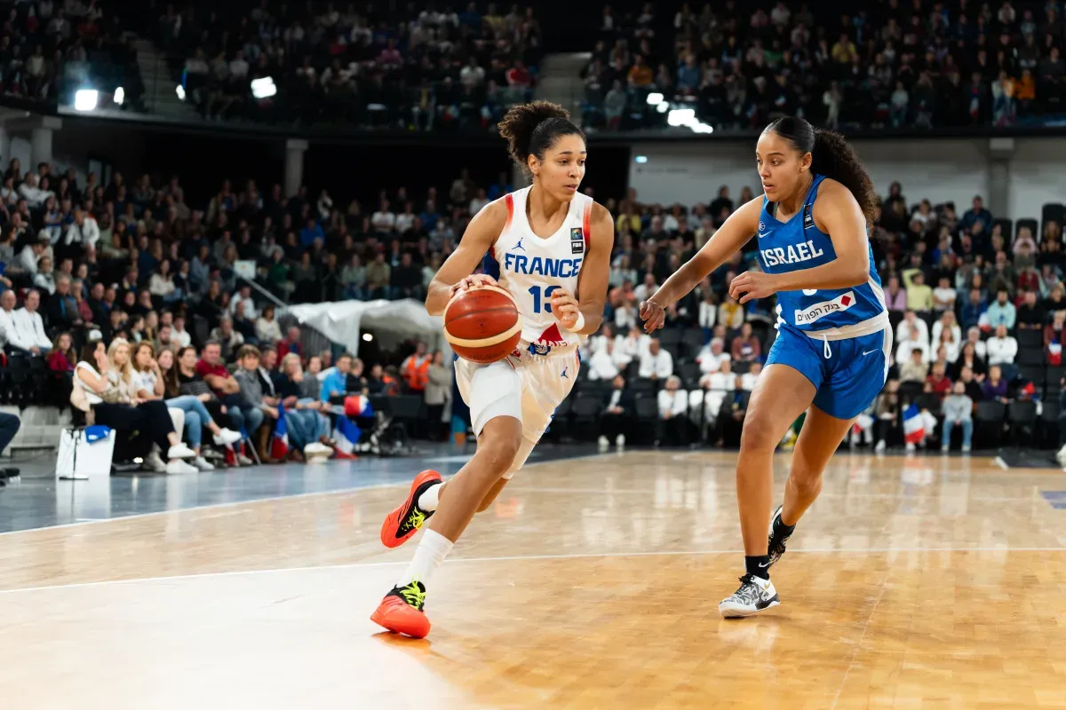 Qualifications EuroBasket 2025 : Les Bleues mettent Israël au tapis