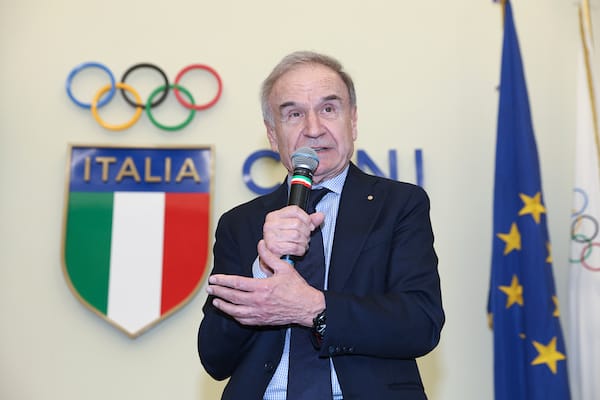 Italie : Gianni Petrucci demeure à la tête de la fédération