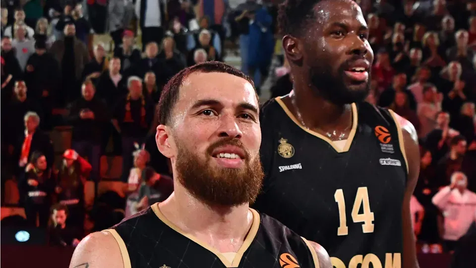 Vassilis Spanoulis : "Mike James joue comme un MVP"