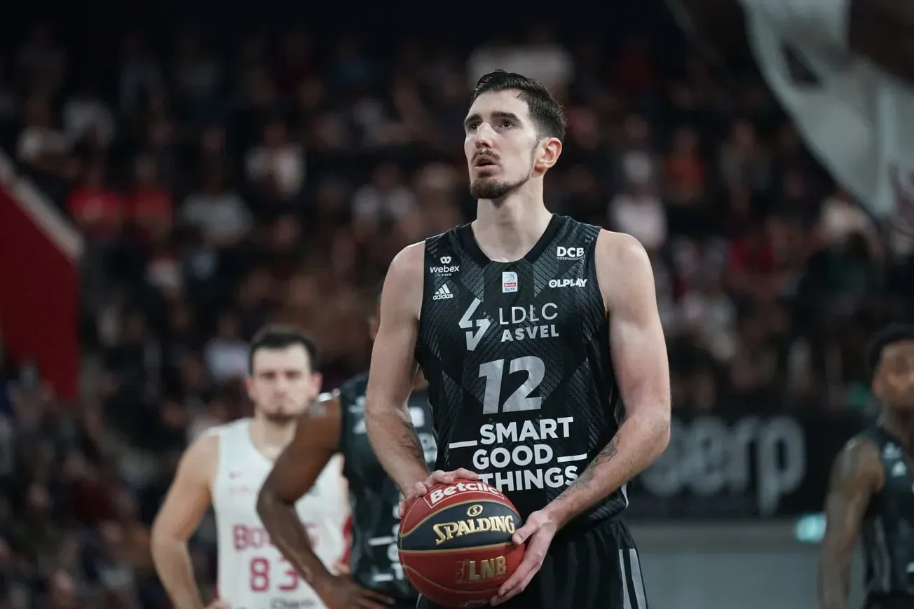 Qui est le meilleur joueur de l'Euroleague de tous les temps ? Les choix de Mike James et Nando de Colo