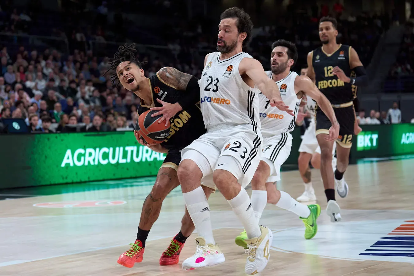 Barcelone, Madrid, Olympiakos... Qui sont les bêtes noires des clubs français en Euroleague ?