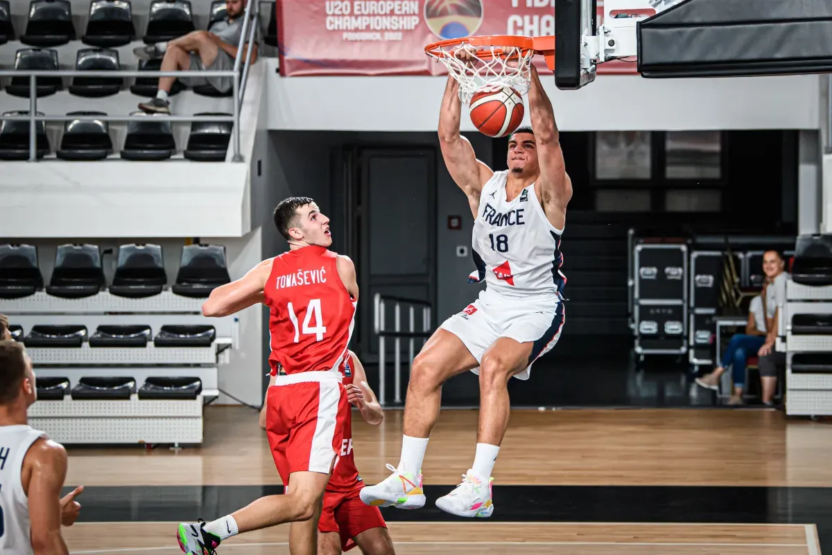 Enzo Shahrvin transféré de Paris à Saint-Quentin