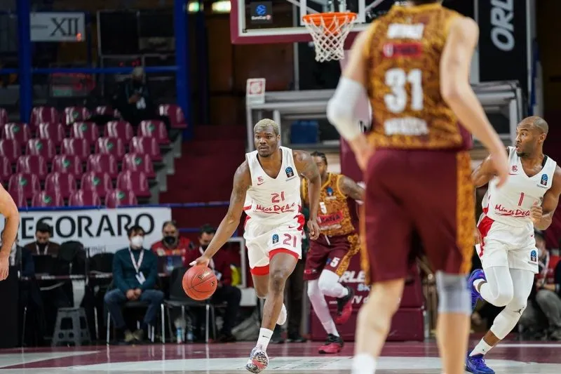 Vidéo : Le Buzzer Beater De CJ Harris Qui Donne La Victoire à Bourg à ...